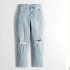 BNWT Hollister Stud Jeans